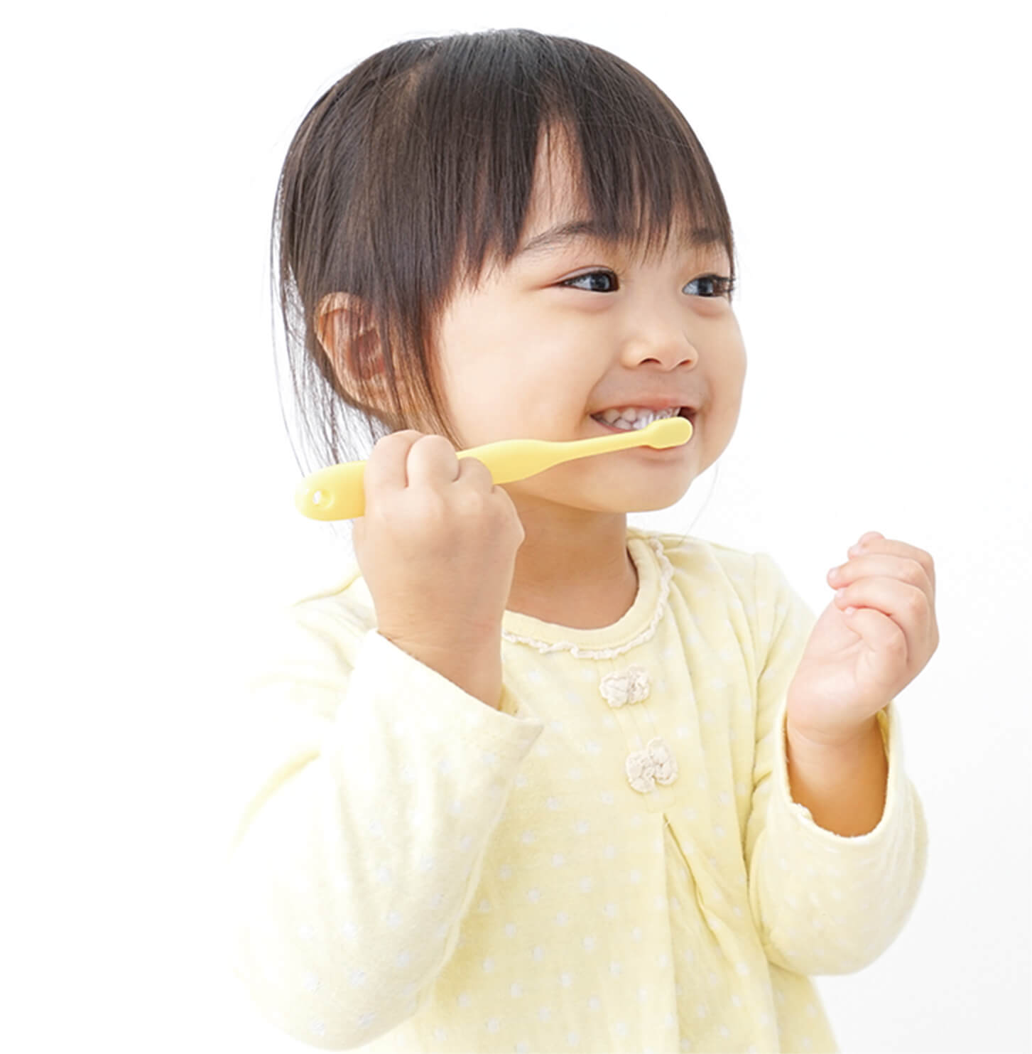 歯磨きをする女児のイメージ